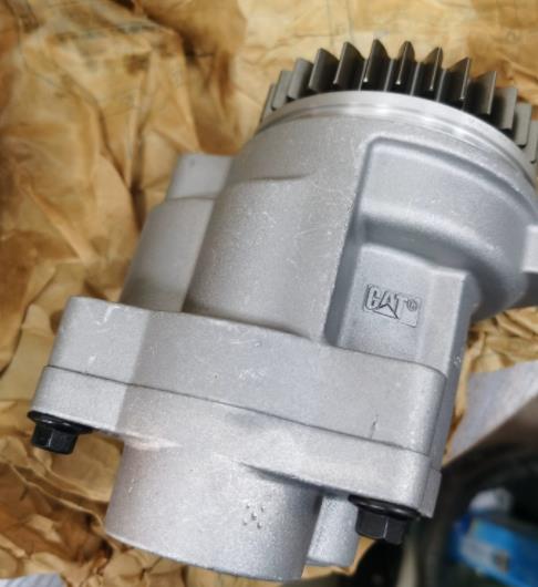 CAT Engine C11 C13 Oil Pump 233-5220