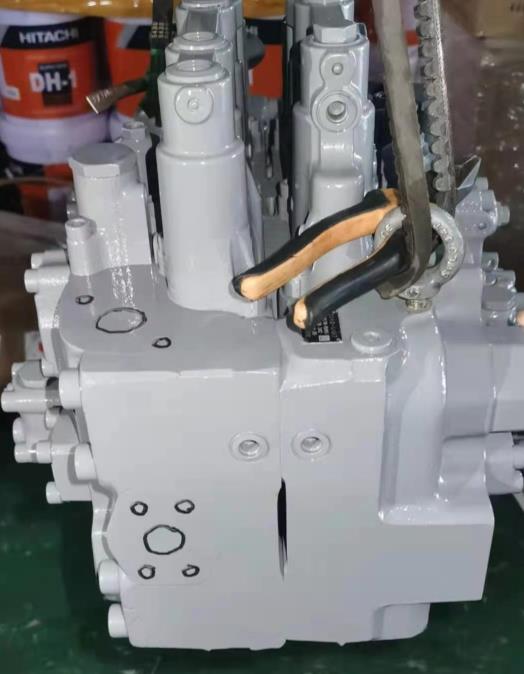 HITACHI ZX200-3Main Valve 4606144 C0170-55951