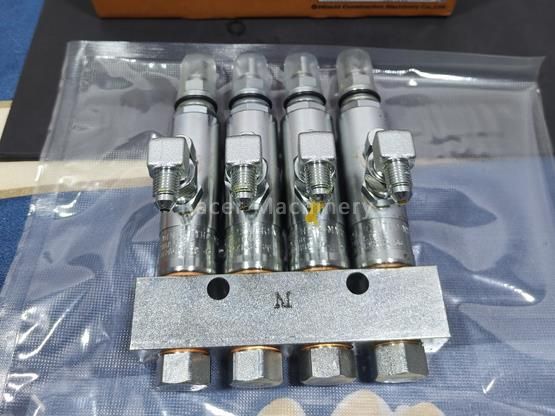 Valve 4658897