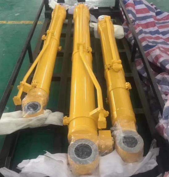 KOMATSU PC300-7 Boom Cylinder 707-01-XF391 707-01-XF401